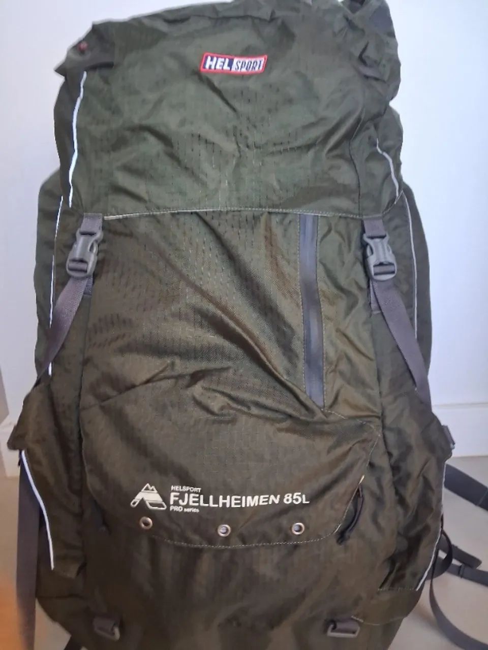 Mochila para trilha 85L