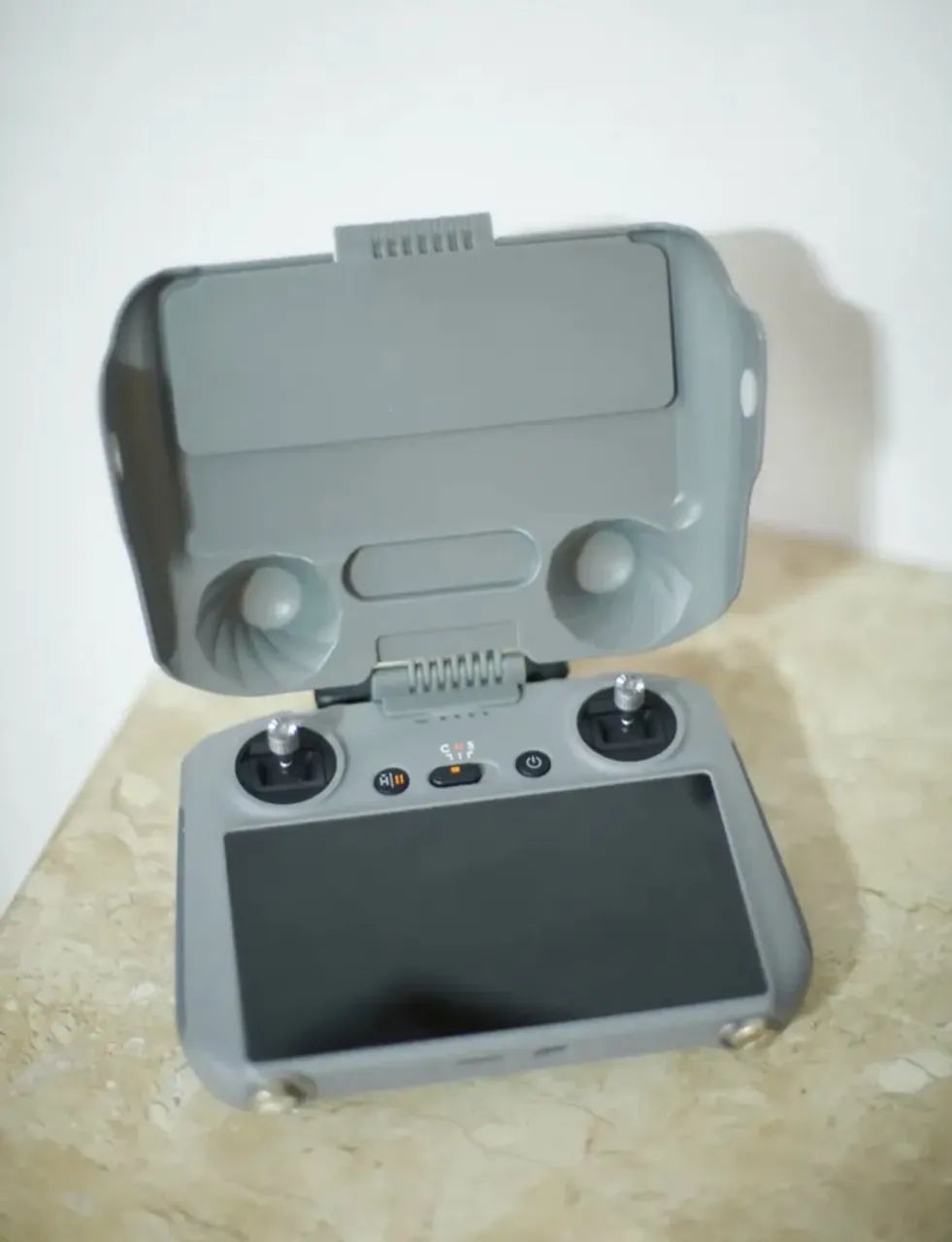 Drone DJI mini 4 Pro controle com Tela - Combo Fly More Plus - Foto 3