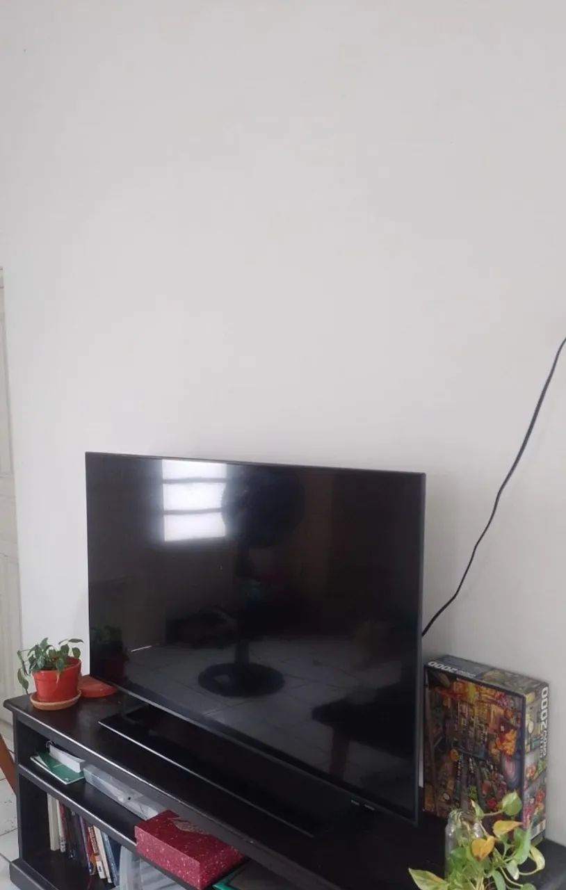 Smart TV Samsung 50" Crystal UHD 4K AU9000 - Ultra Fina e Rápida