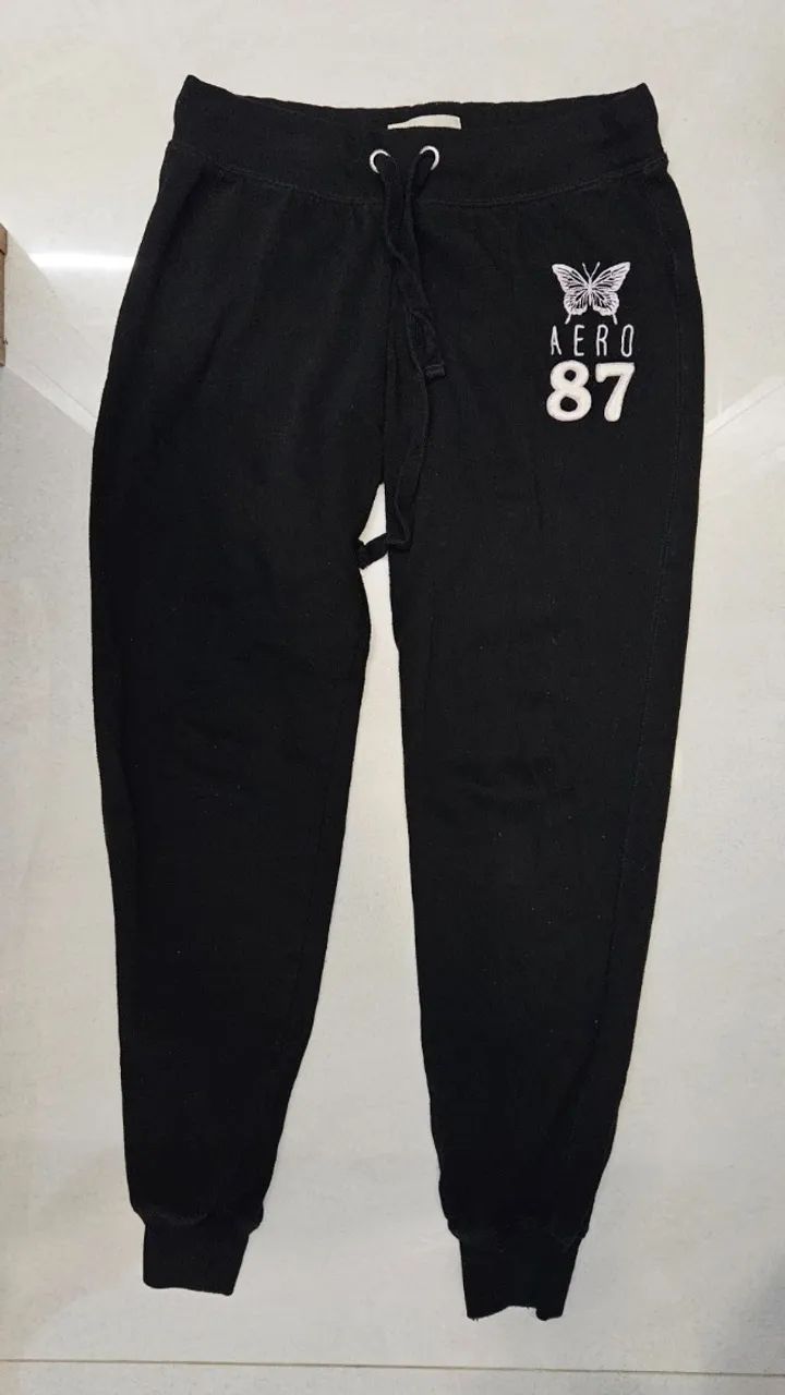 Calça preta de moletom Aeropostale