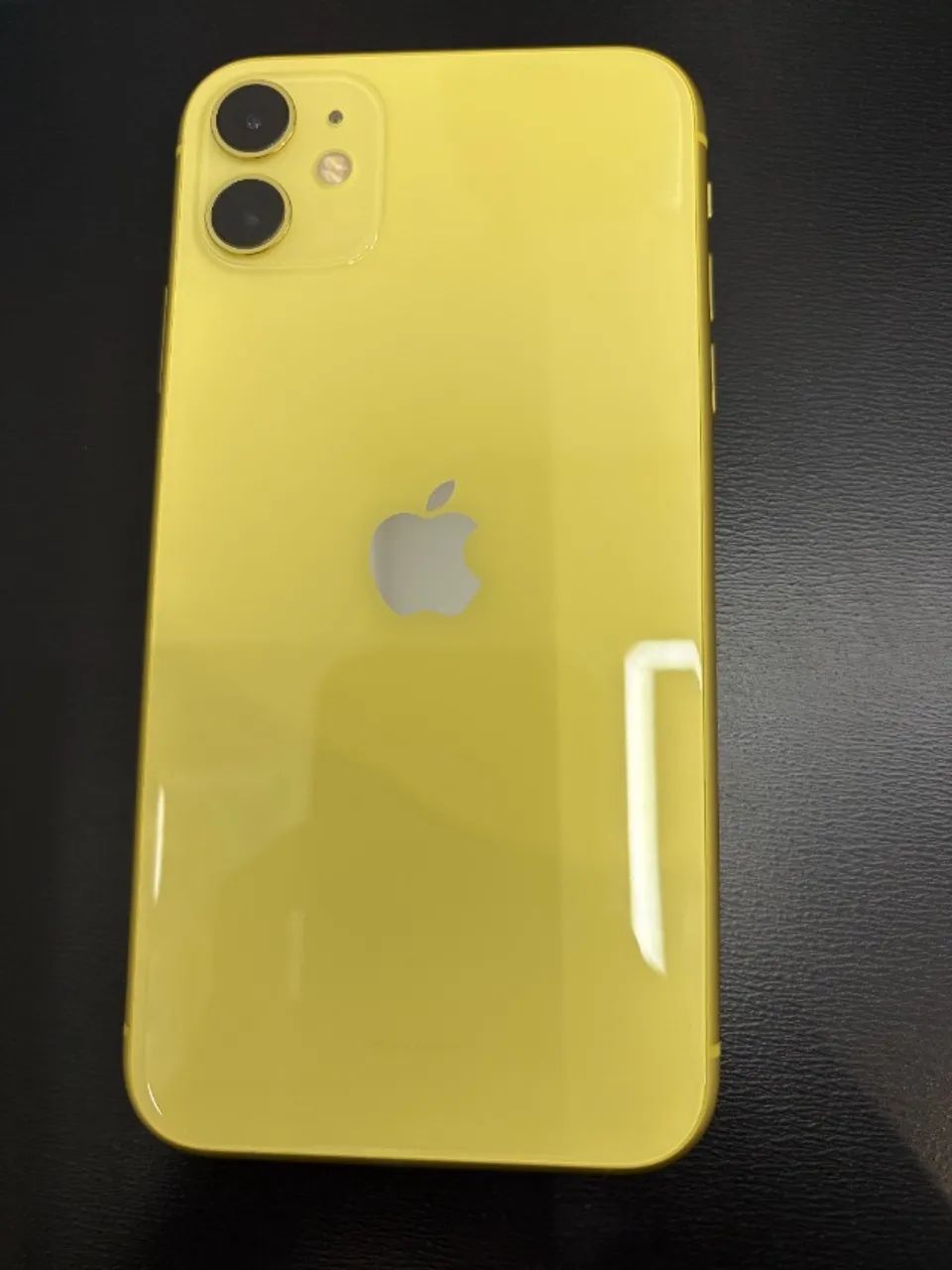 iPhone 11 64GB Amarelo - estado de novo, caixa completa