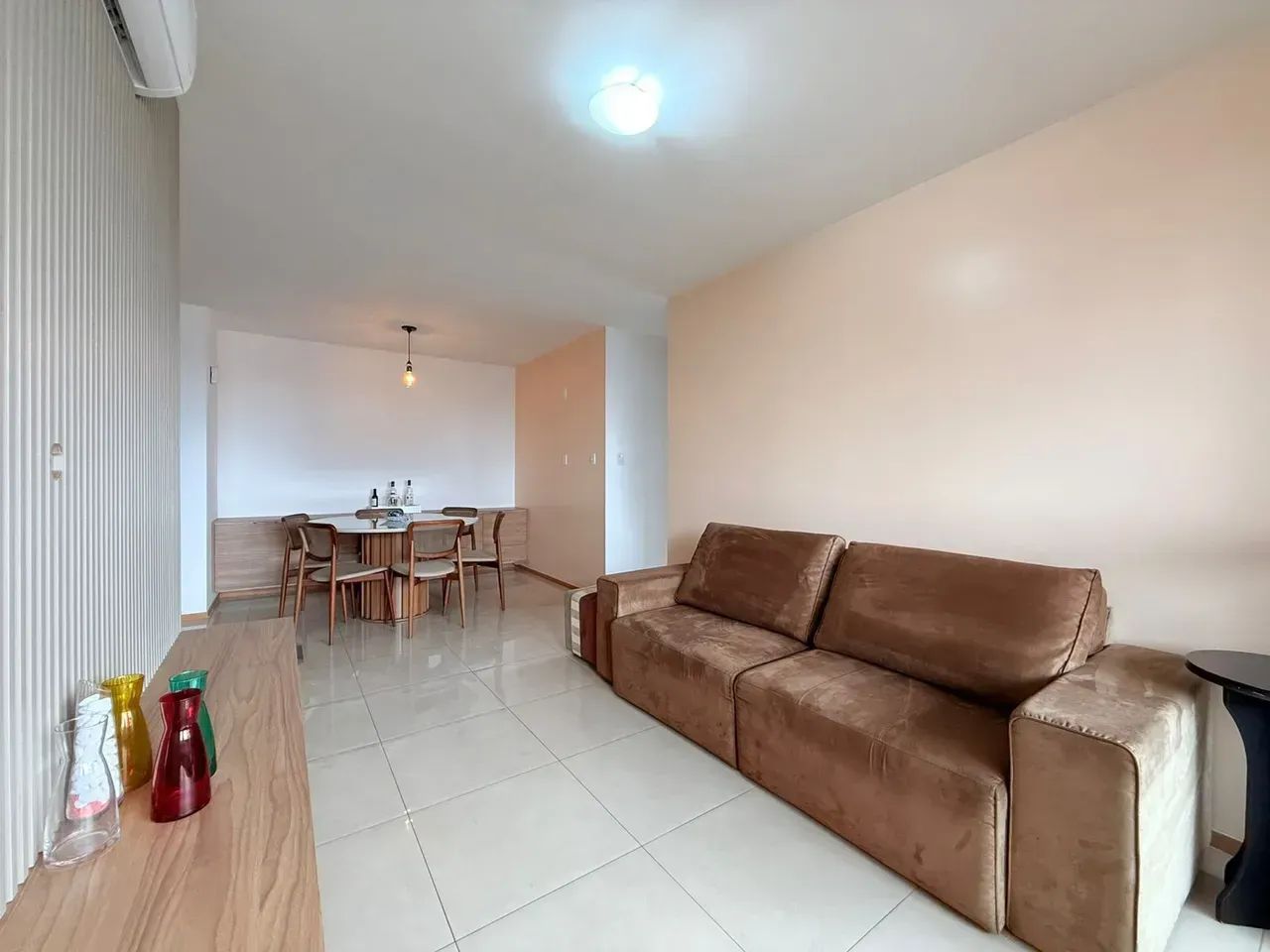 Locação Mobiliado W Residence 77m2 com 2 quartos sendo 1 Suíte