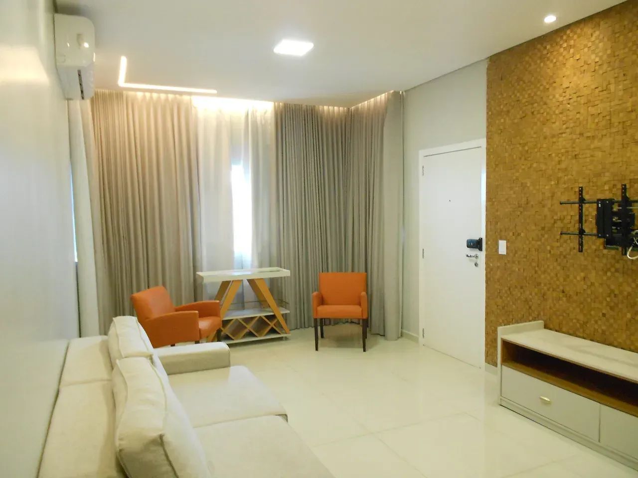 EXCELENTE APARTAMENTO MOBILIADO NO SAINT TROPEZ. - Foto 4