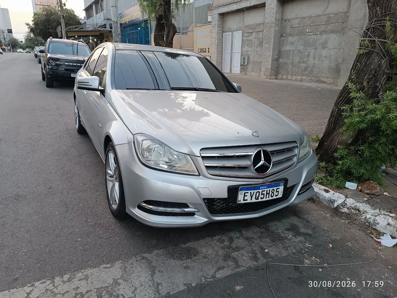 Mercedes-Benz C-180 CGI Classic 1.8 16V 156cv Aut. 2012
