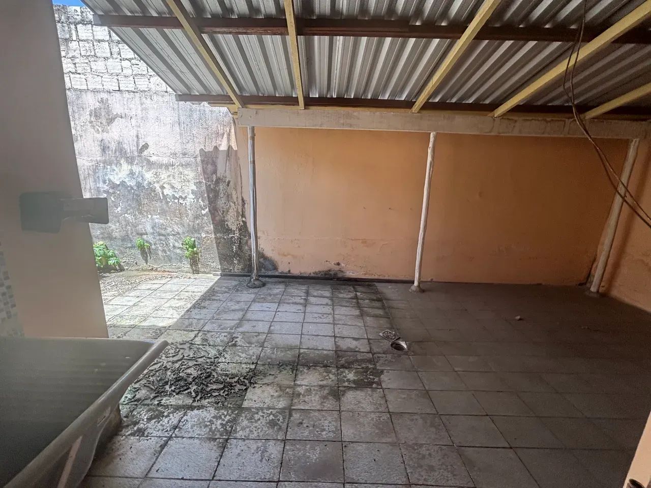 São Jorge, Vendo 2 piso com 04 quartos mais a laje, financia. - Foto 4