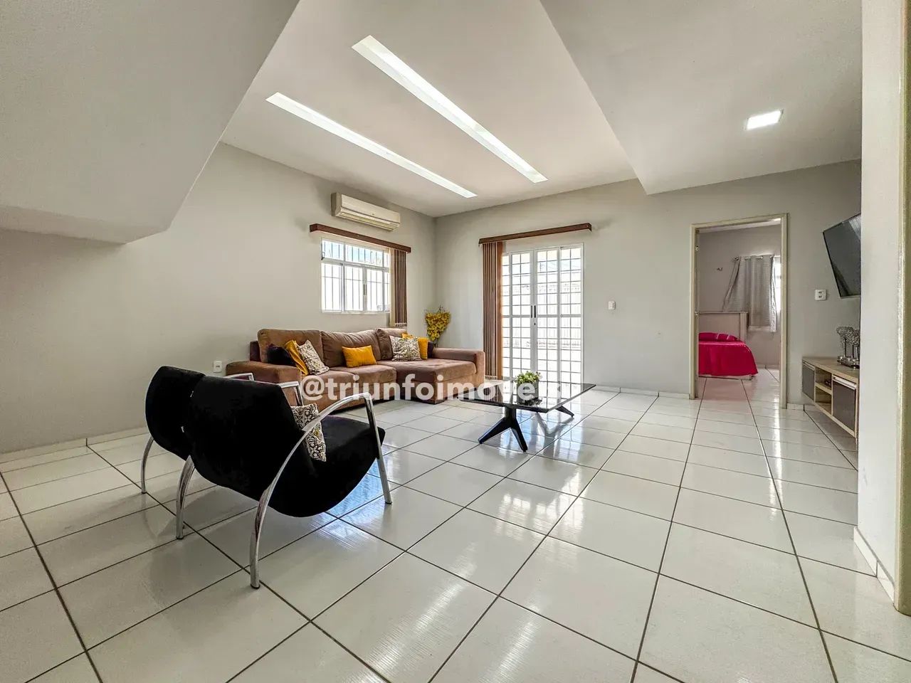 Casa duplex no Bairro Brasilar com 5 quartos - Foto 3