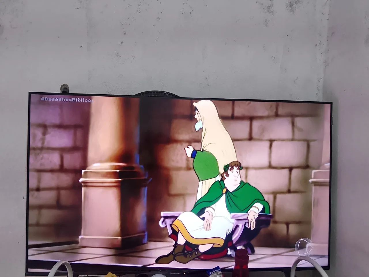Vendo essa TV de 75 polegadas marca tcl