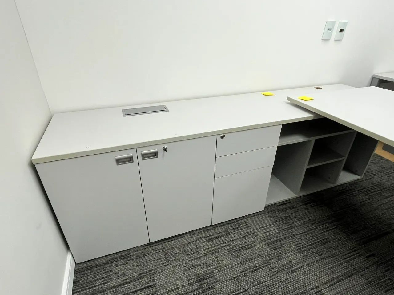 Mesa em L para escritório  - Foto 4