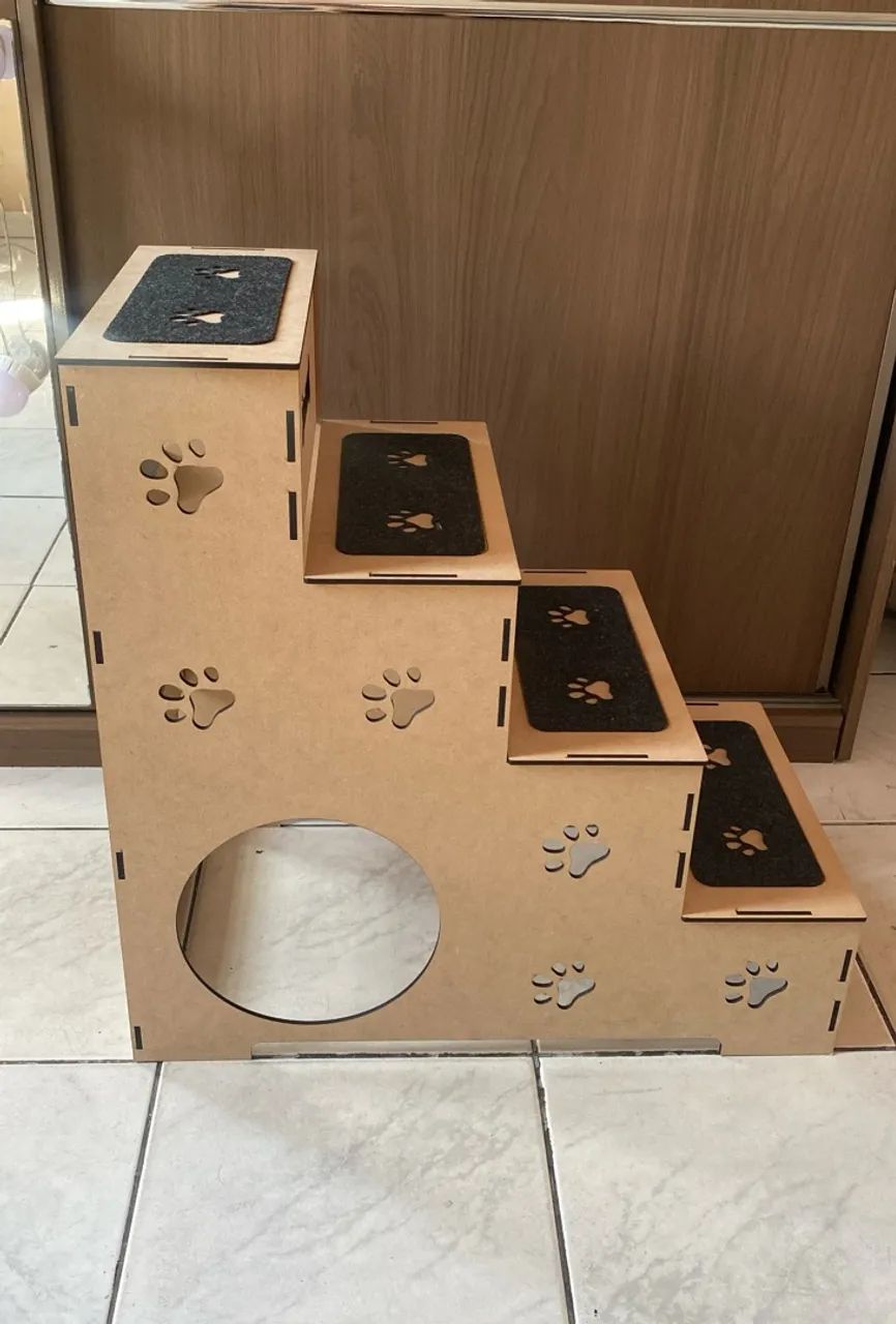 Escada pet + Comedouro