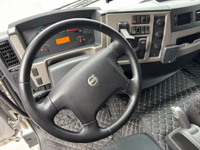 VOLVO VM 330 I-SHIFT 4X2 2023 - Foto 4