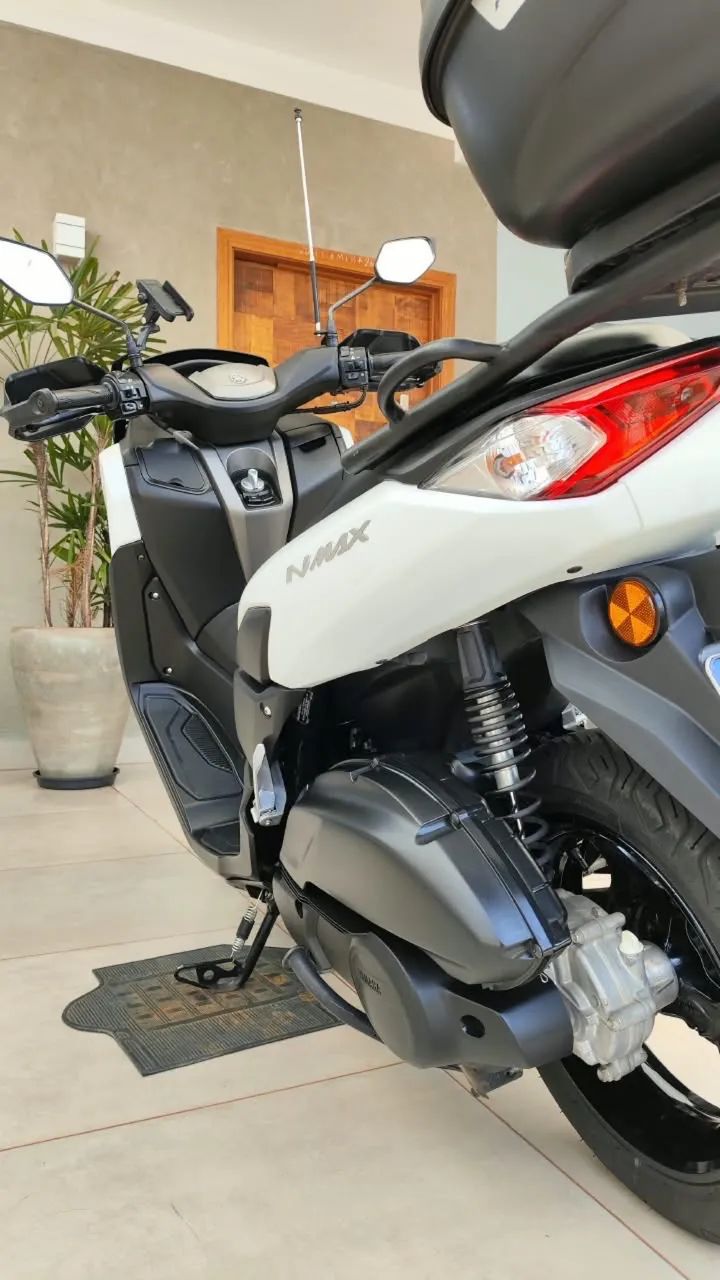 Yamaha NMax 2022 Cor Branca - Automática - Foto 2