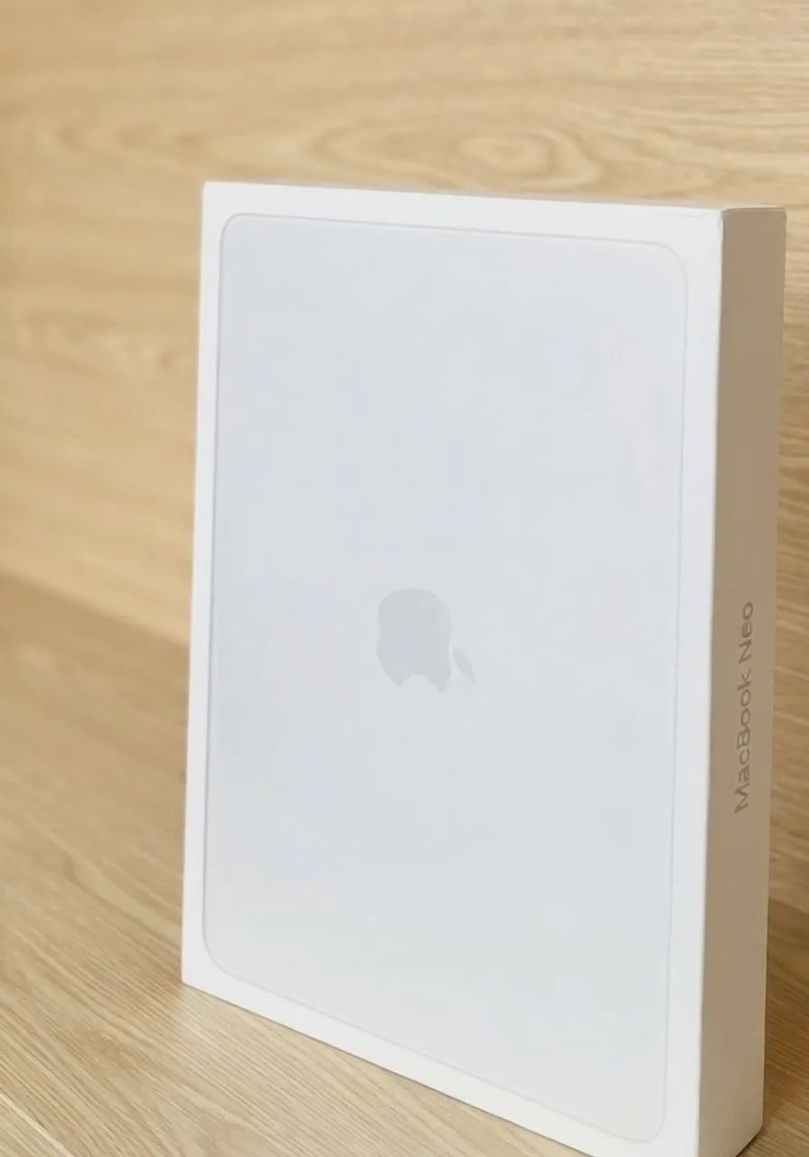 Macbook Neo 256gb Silver LACRADO - Notebooks - Asa Sul, Brasília