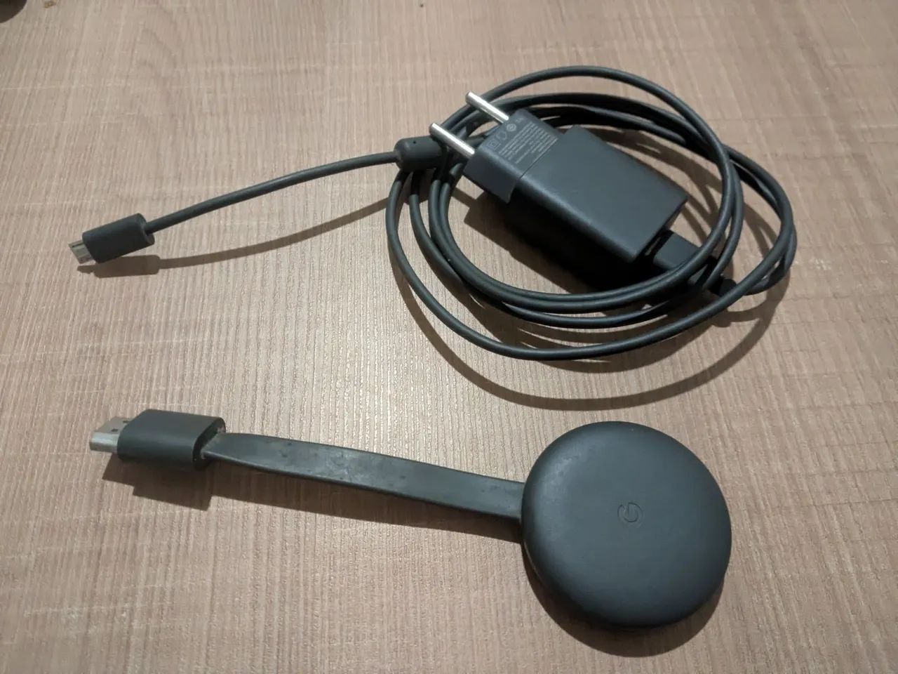 Cromecast segunda geração - transforme sua tv comum em uma SmartTV 