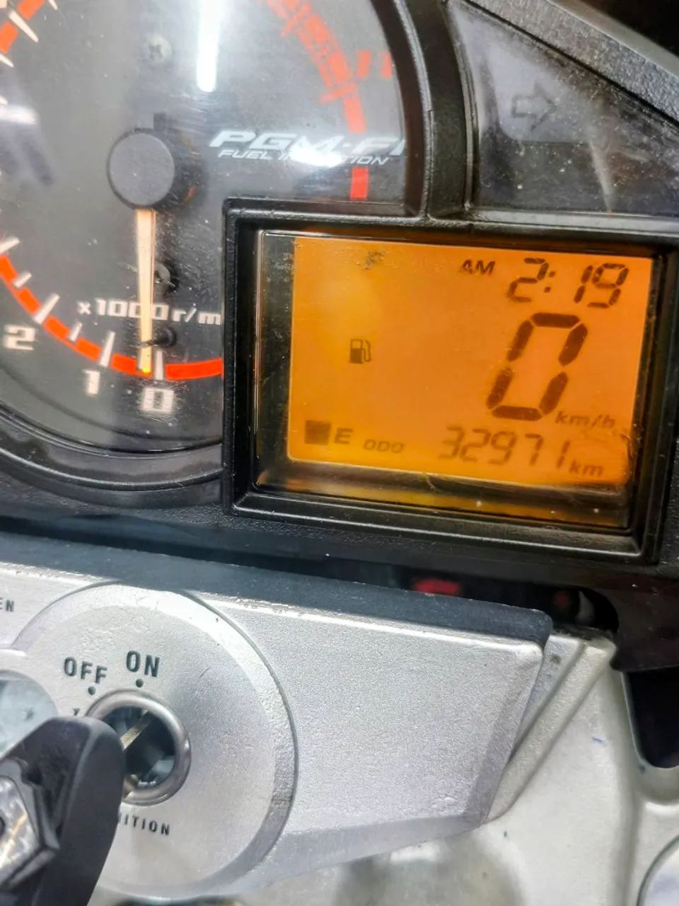 CB 300R 2014 A baixo da FIPE - Foto 2