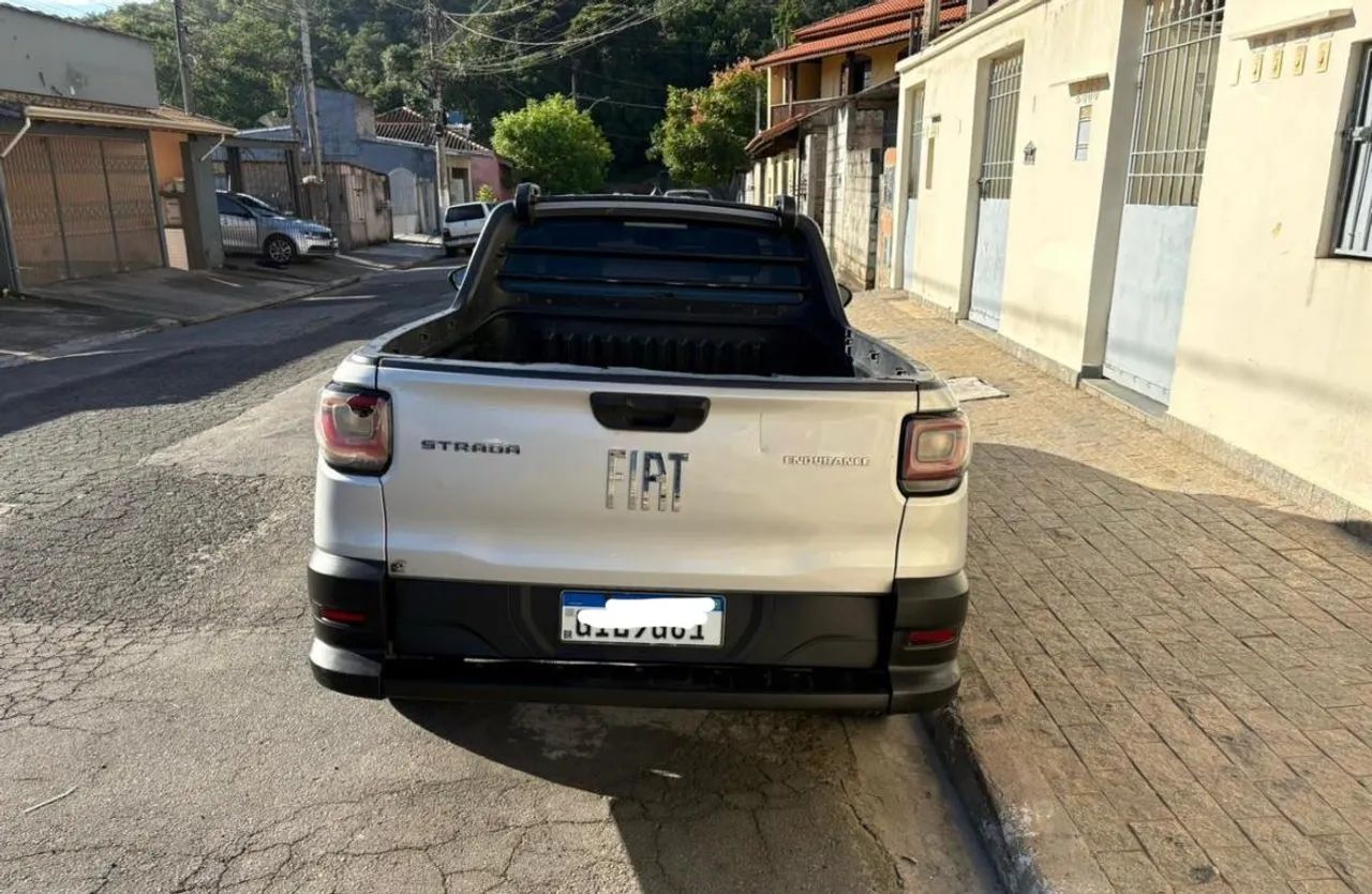 Fiat Strada Endurance 1.4 Flex 8V CS Plus 2021 - Foto 4