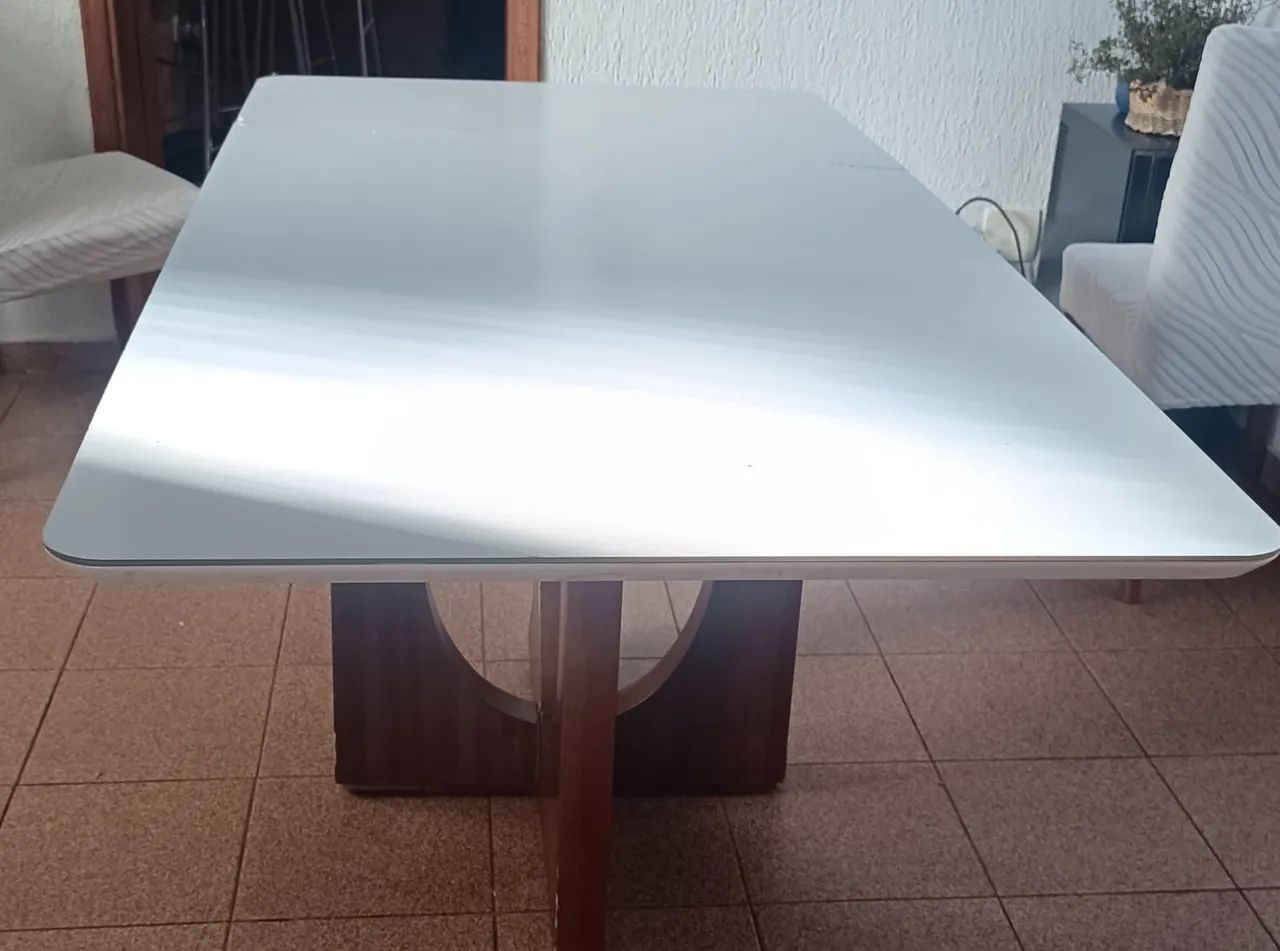 MESA PARA SEIS LUGARES USADA PLOTADA  - Foto 2