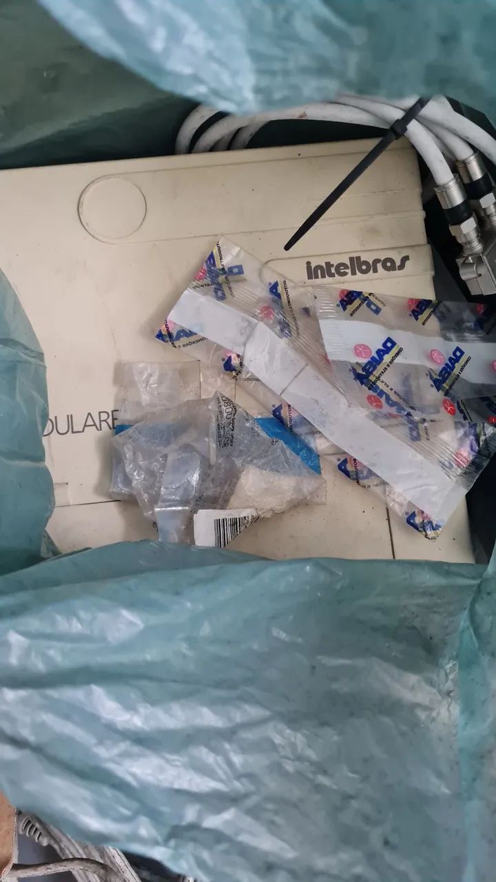 lote com equipamento de alarme - Foto 2