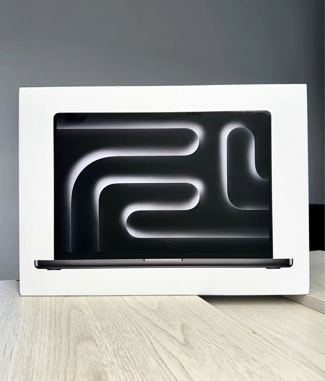 MacBook Pro M3 Pro 14.2