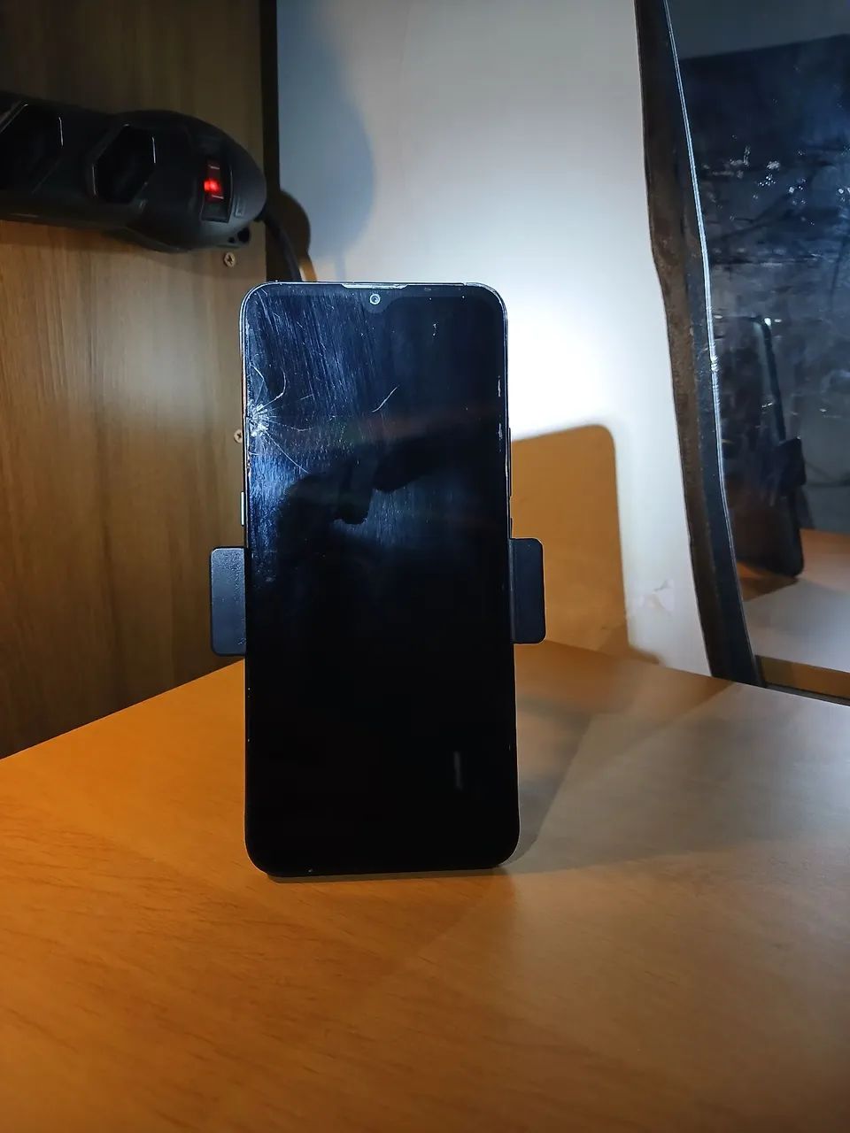 MOTO E07 COM TELA QUEBRADA!!  - Foto 2
