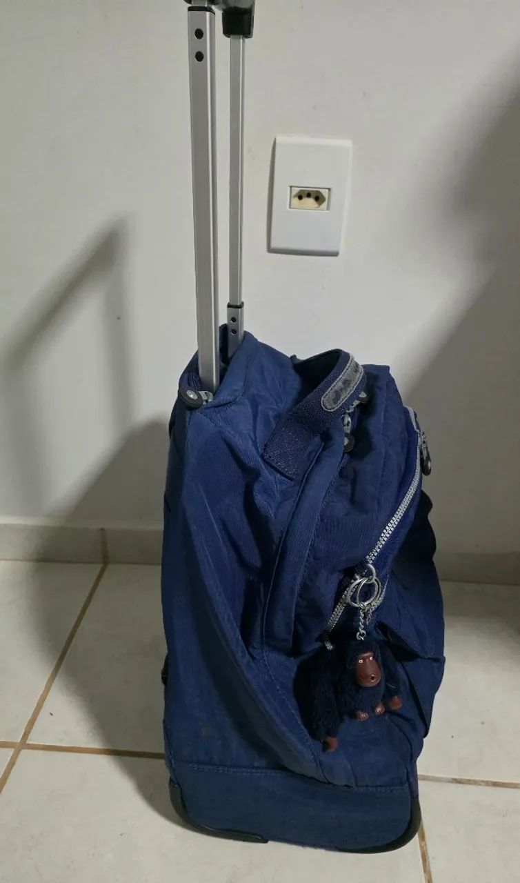 Mochila com rodinhas Original Kipling - Foto 2