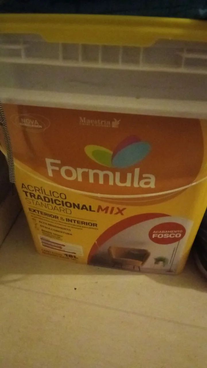 Tinta branco gelo fórmula maestri