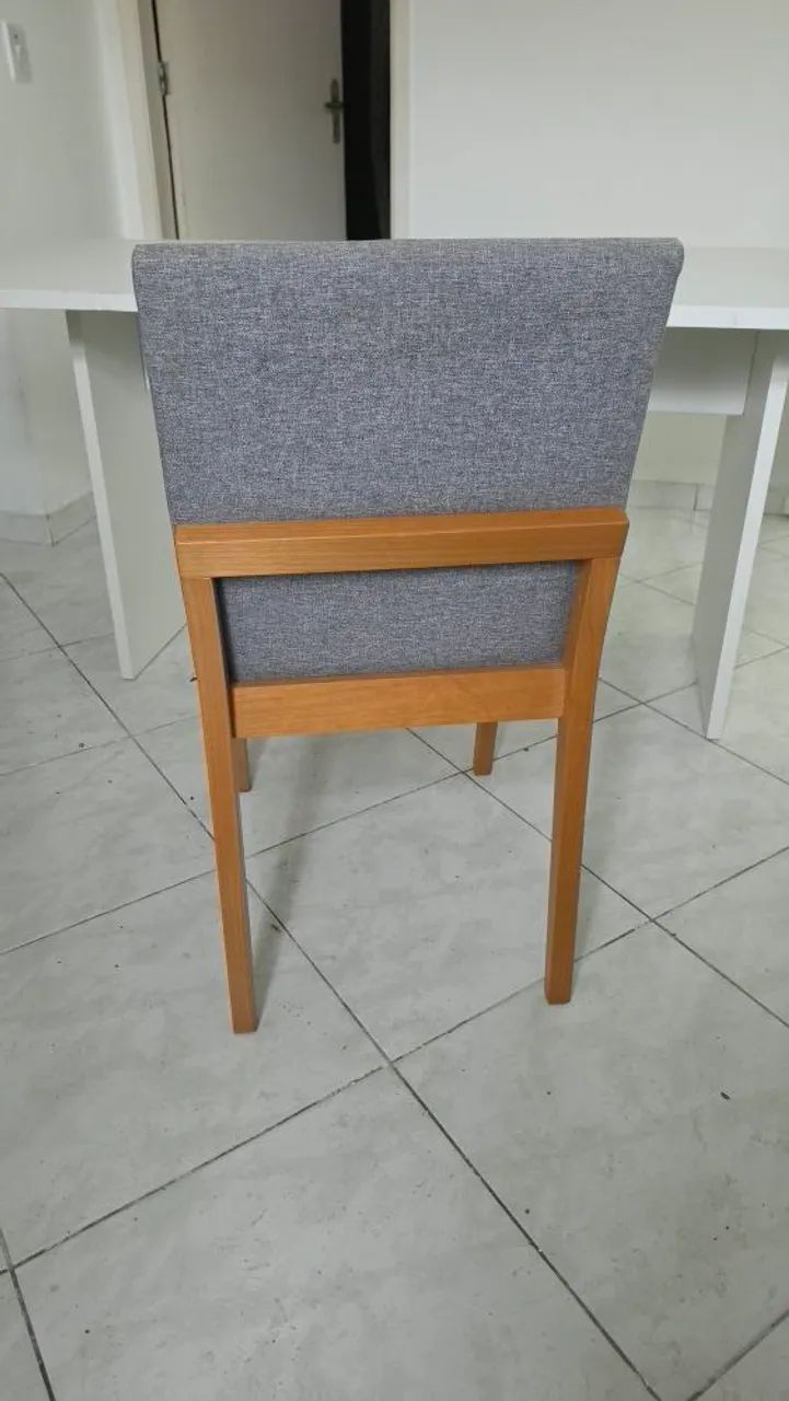 Conjunto 8 Cadeiras Tok&Stok - Madeira e Estofado Cinza - Foto 2
