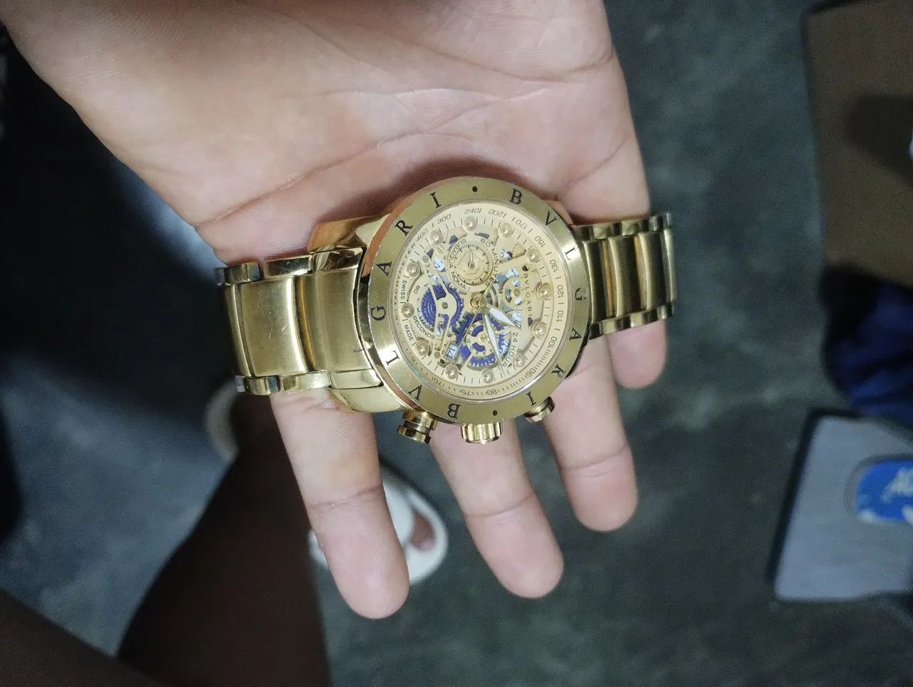 Relógio Masculino Estilo Bulgari Dourado - Funcionando Perfeitamente