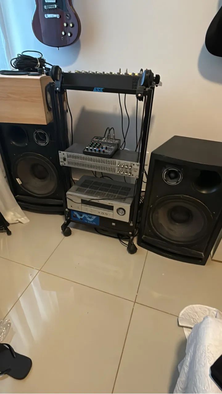 Rack com som 