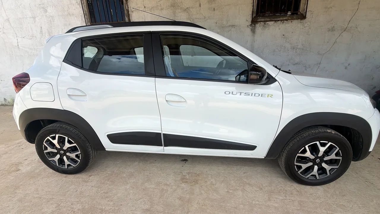 Renault Kwid Outsider 1.0 Flex 12V 5P Mec. 2024