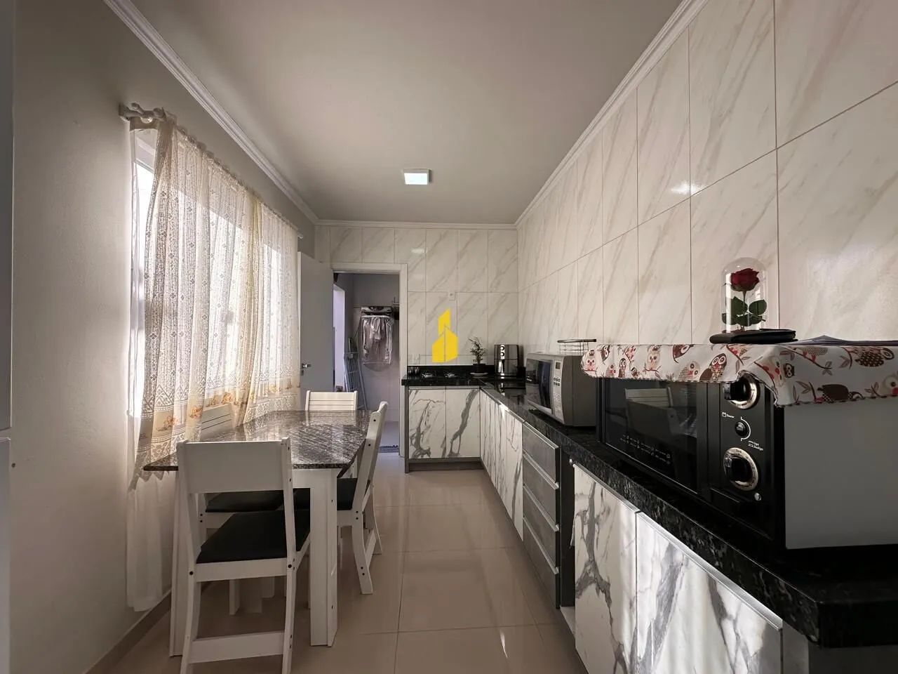 Casa à Venda no Centro de Rodeio - Foto 4