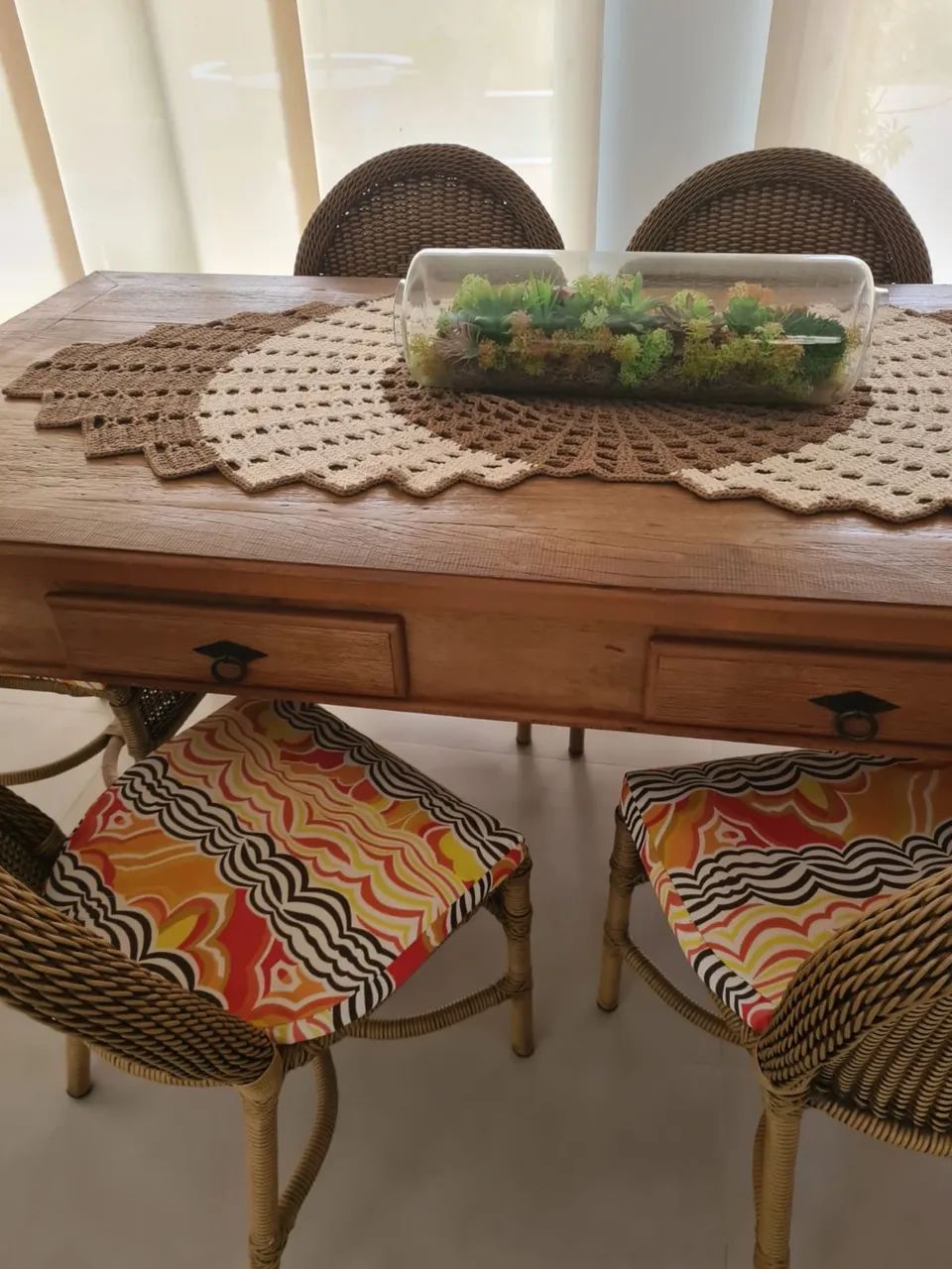 Mesa de Madeira de Demolição vinda de MG com 6 cadeiras - Foto 5