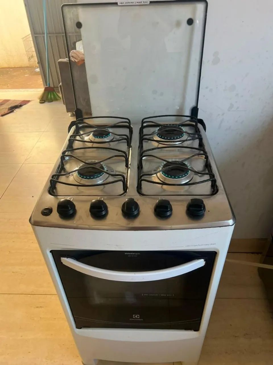 FOGÃO ELECTROLUX 4BC - FAÇO ENTREGA. - Foto 5