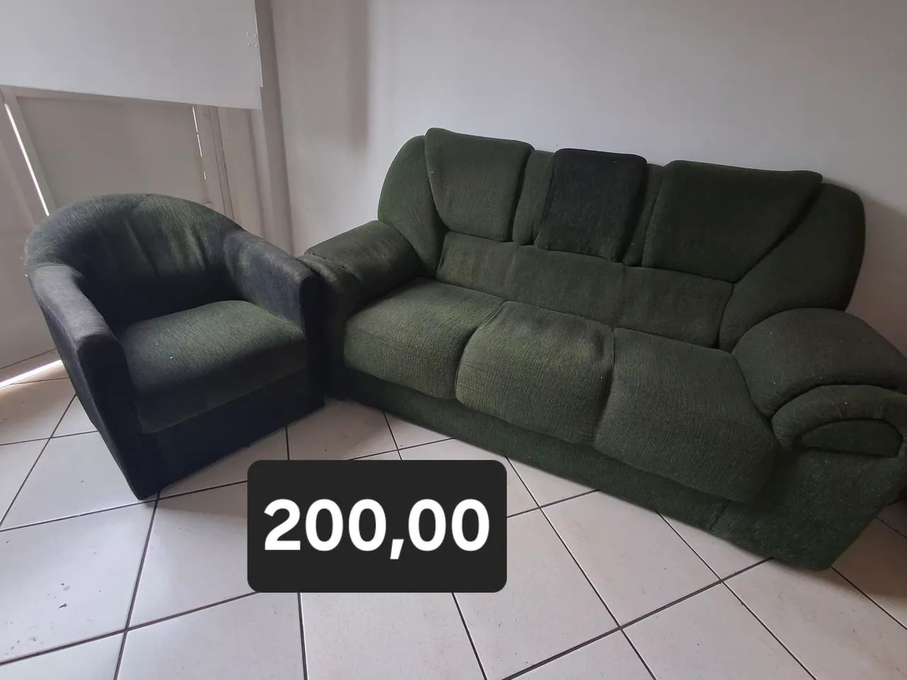 Desapego Sofá 3 lugares e poltrona