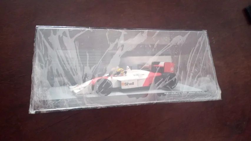 MacLaren Senna MP4-4 1:43  - Foto 2