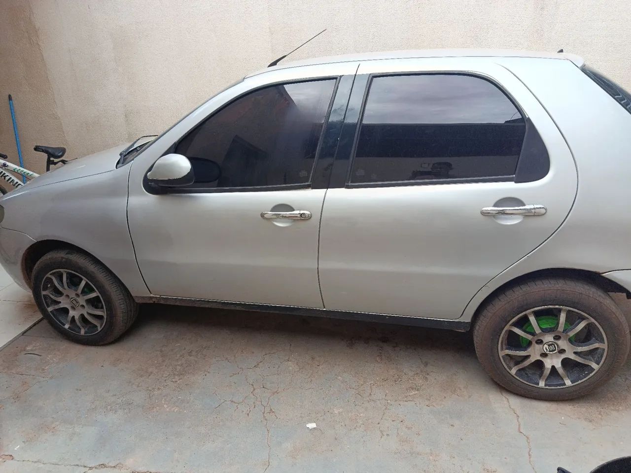 Fiat Palio Palio 1.0 ECONOMY Fire Flex 8V 4p 2013