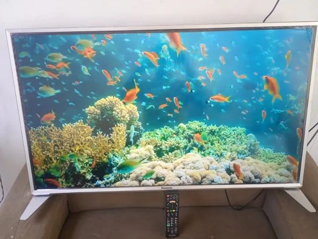 SMART TV PANASONIC 43" - Foto 2