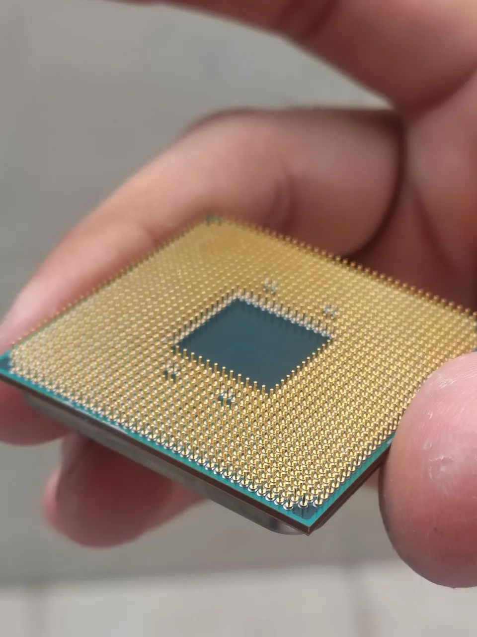 Ryzen 5 Pro 4650GE - Foto 2