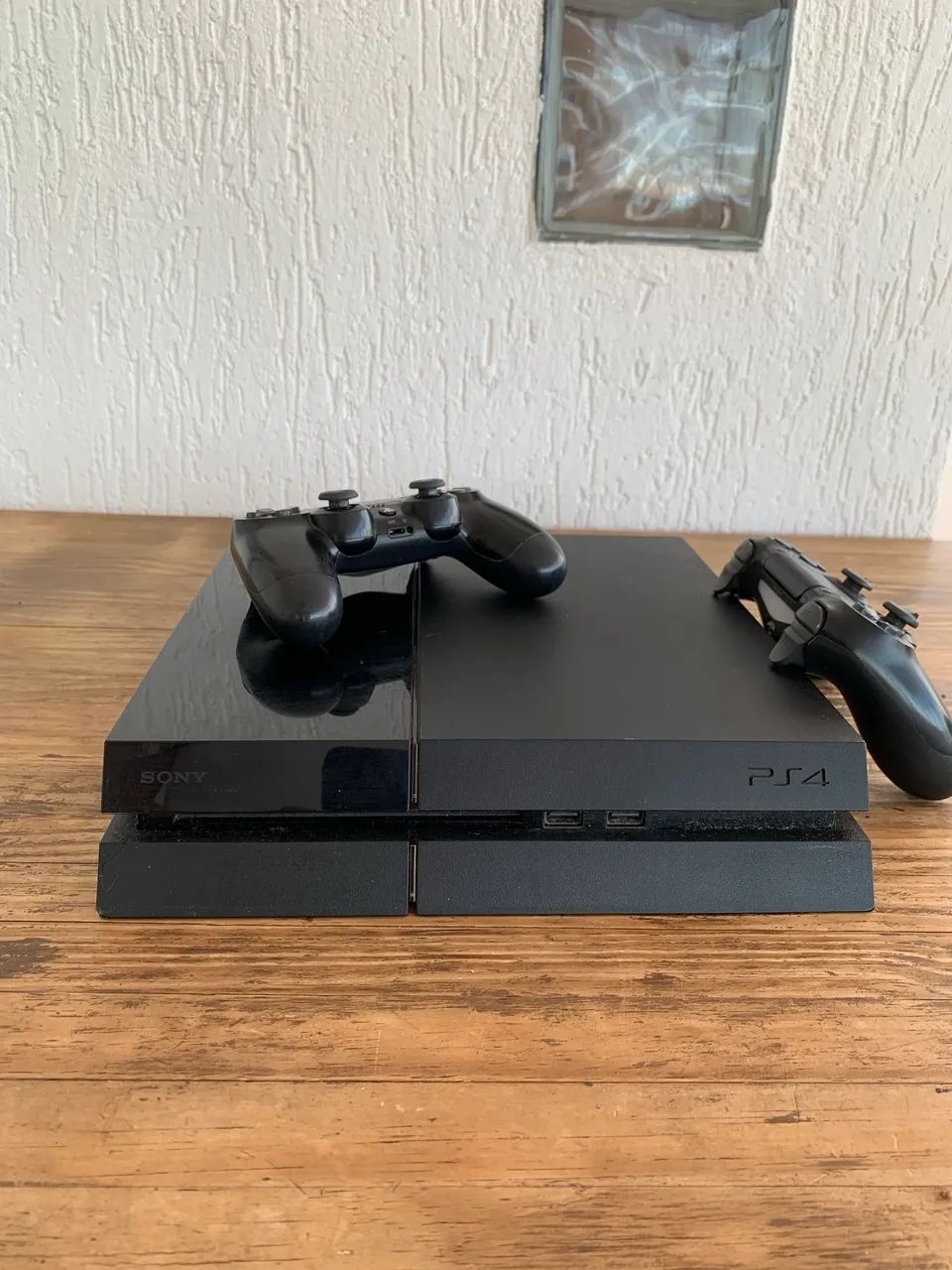 PlayStation 4 completo - Consoles de Vídeo Game - Lagoinha