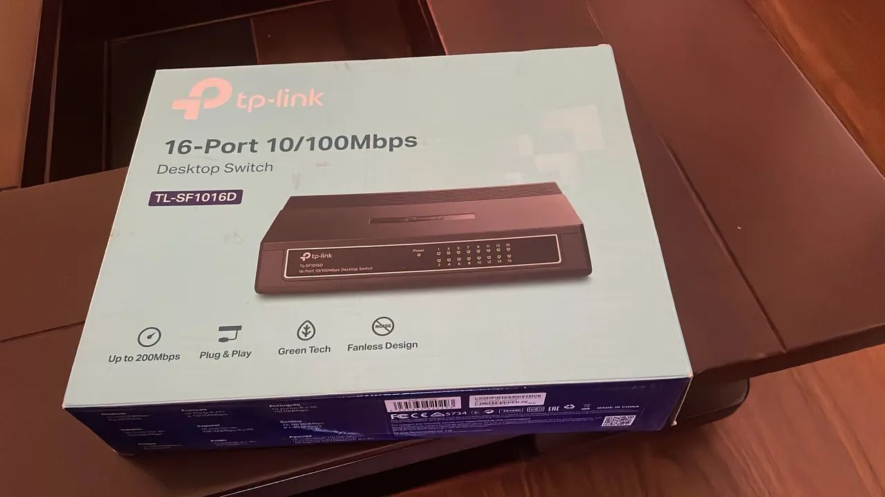 Desktop Switch 10/100 - TP-Link - Foto 2