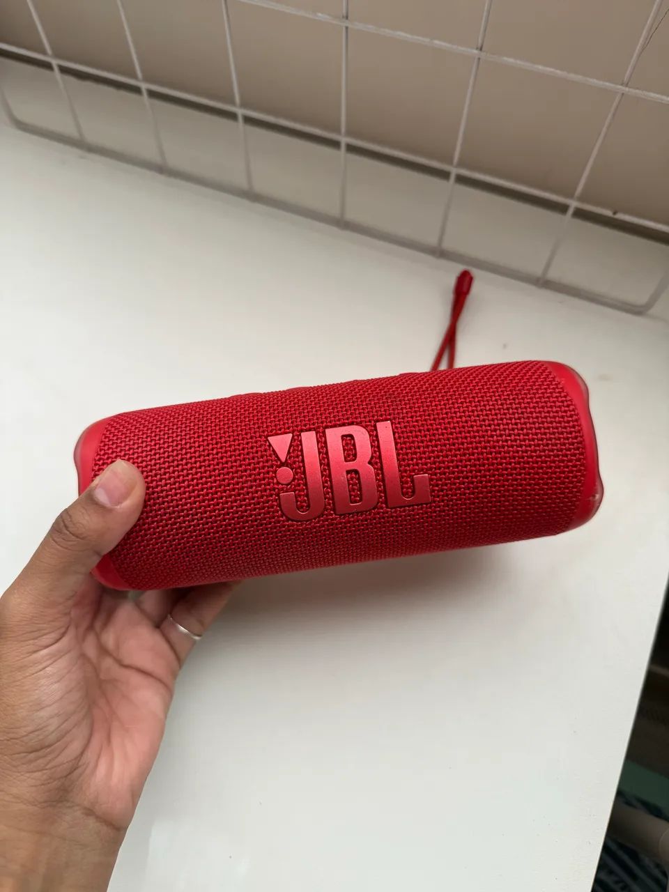 JBL Flip 6 vermelha 