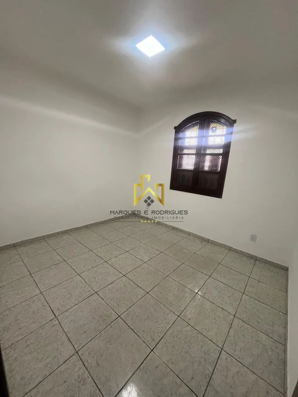 Casa individual Bairro Maria Helena - Foto 4