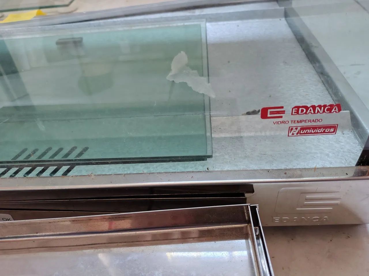 Estufa para salgados 220v com 6 bandejas  - Foto 4