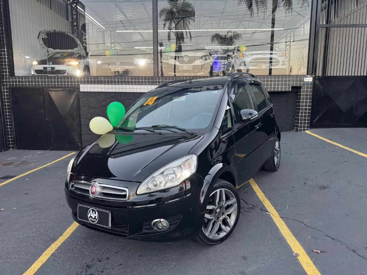 Fiat Idea Attractive 1.4 Fire Flex 8V 5P 2014 - Foto 2