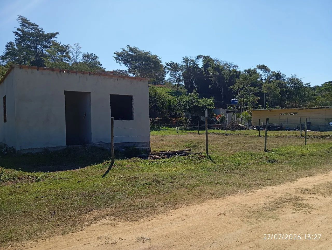 Vendo terreno com construção  - Foto 2