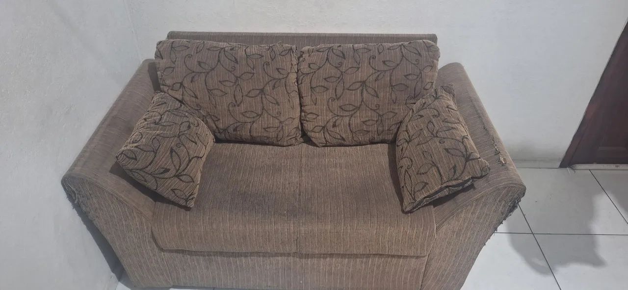Sofa dois lugares - Foto 2