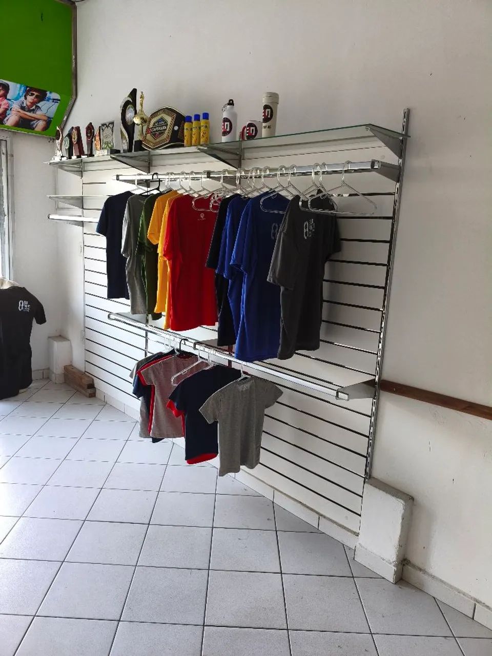 Prateleiras de vidro. - Foto 3