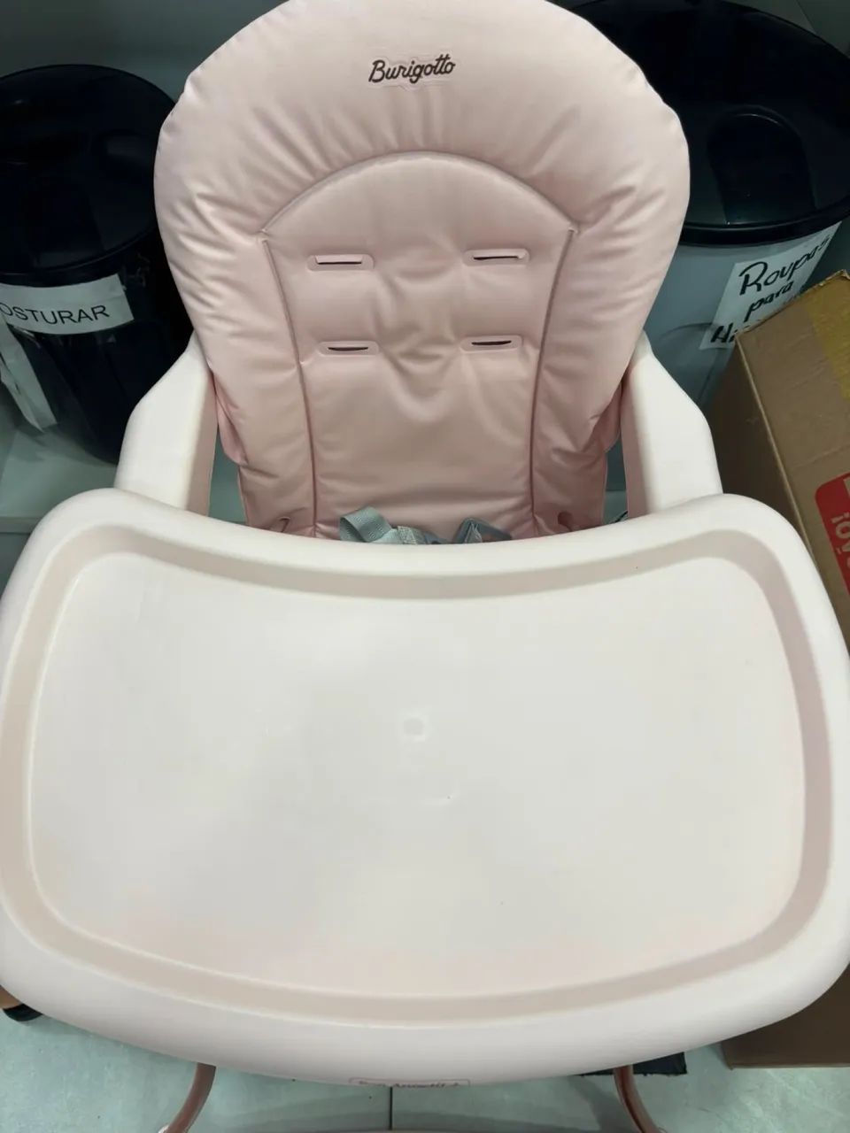 Cadeirinha de alimentação 