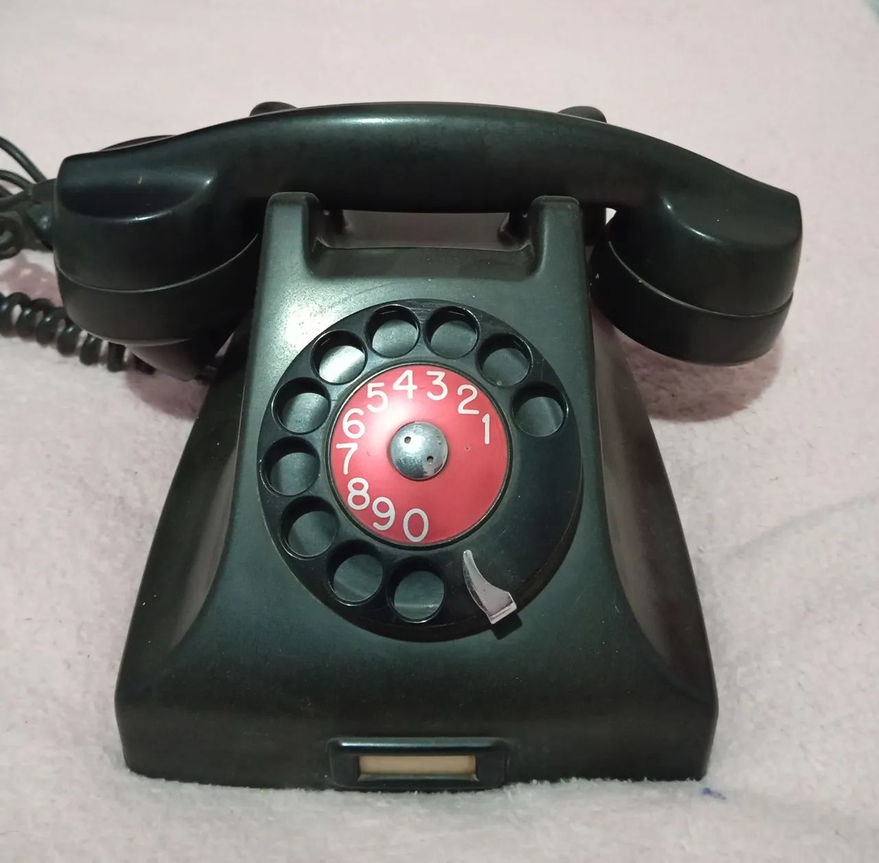 Telefone antigo 