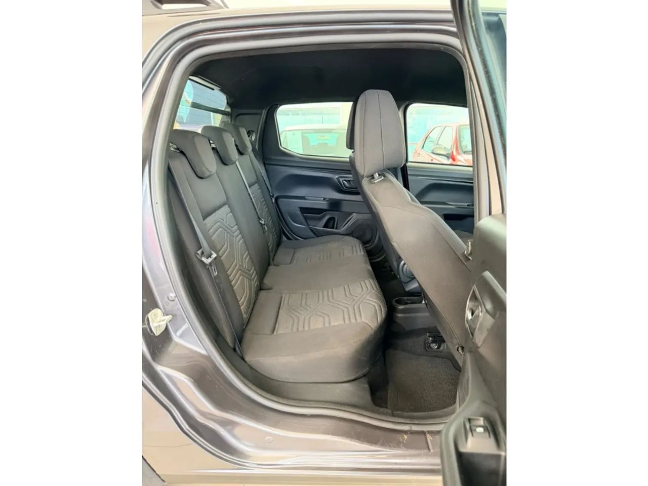Fiat Strada Freedom 1.3 Flex 8V CD 2025 - Foto 2