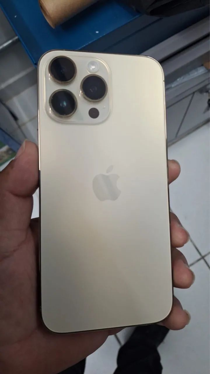 Vendo ou troco iPhone 14 Pro Max 